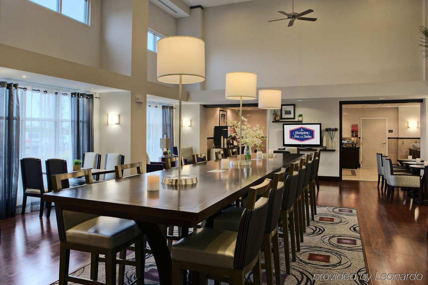 Hampton Inn & Suites Chicago Southland-Matteson Restaurant photo
