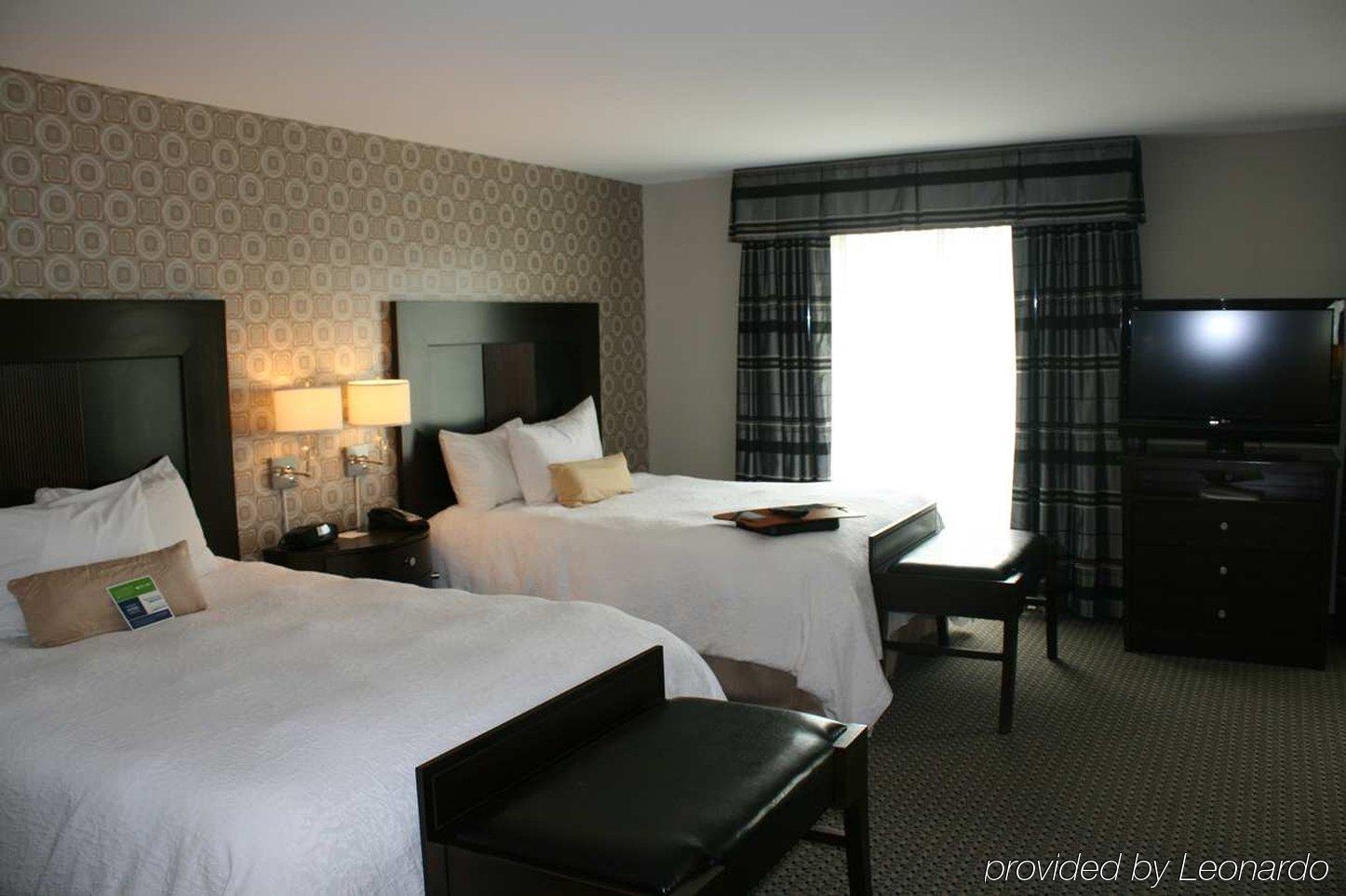 Hampton Inn & Suites Chicago Southland-Matteson Room photo